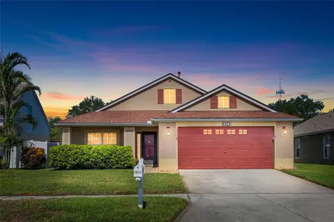 1674 Meadow Oak Ln, Tarpon Springs, FL 34689