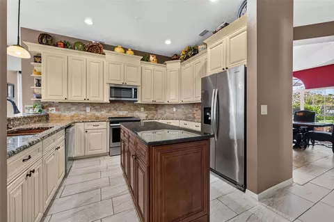 Kitchen - 2941 Wilderness Blvd E, Parrish, FL 34219 photo 2 of 8