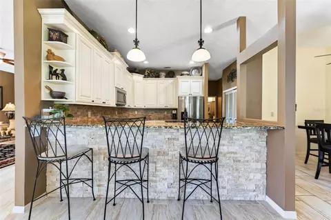 Kitchen - 2941 Wilderness Blvd E, Parrish, FL 34219 photo 7 of 8