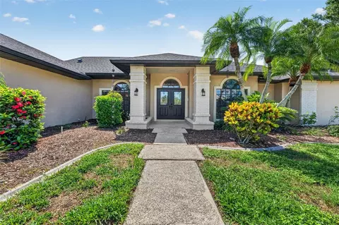 Exterior - 2941 Wilderness Blvd E, Parrish, FL 34219 photo 6 of 14