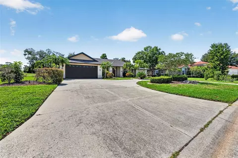 Exterior - 2941 Wilderness Blvd E, Parrish, FL 34219 photo 2 of 14