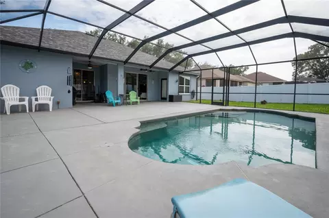 Exterior - 12408 Riverglen Dr, Riverview, FL 33569 photo 7 of 11