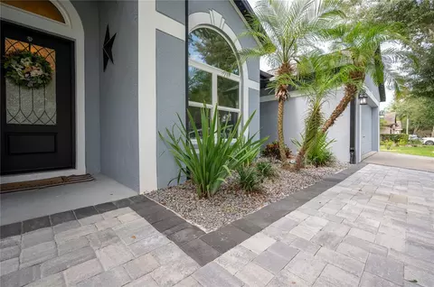 Exterior - 12408 Riverglen Dr, Riverview, FL 33569 photo 5 of 11