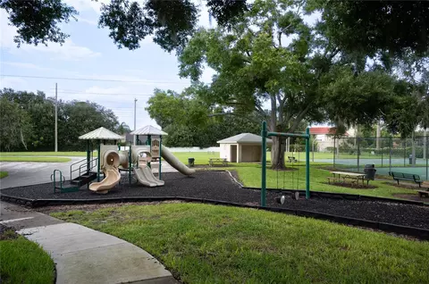 Exterior - 12408 Riverglen Dr, Riverview, FL 33569 photo 10 of 11