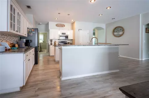 Kitchen - 12408 Riverglen Dr, Riverview, FL 33569 photo 6 of 6