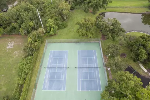 View/Area - 12408 Riverglen Dr, Riverview, FL 33569 photo 5 of 6