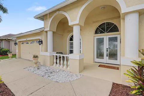 Exterior - 2815 89th Ave E, Parrish, FL 34219 photo 2 of 12