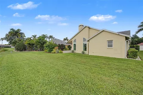 Exterior - 2815 89th Ave E, Parrish, FL 34219 photo 8 of 12