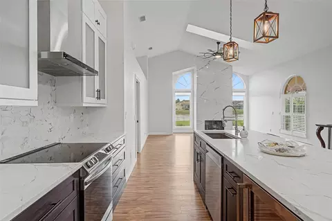 Kitchen - 2815 89th Ave E, Parrish, FL 34219 photo 5 of 6