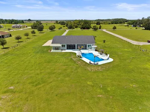 View/Area - 15710 Colding Loop, Wimauma, FL 33598 photo 2 of 4