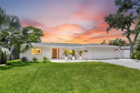 223 Pinecrest Dr, Palm Harbor, FL 34683