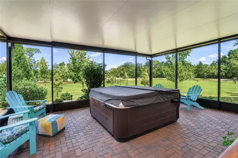 Exterior - 10405 Tree Skylark Pl, Riverview, FL 33569 photo 7 of 12