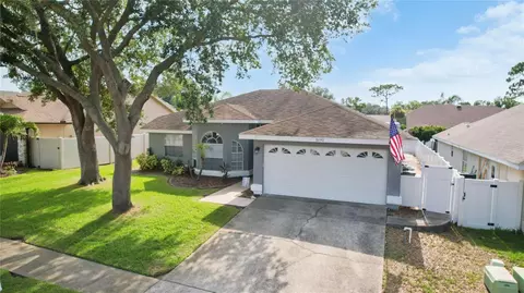 1690 Winners Cir, Tarpon Springs, FL 34689