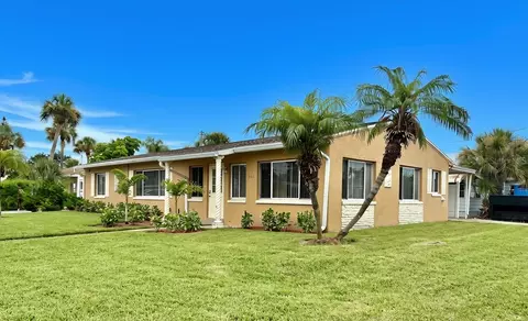 360 72nd Ave, Saint Petersburg, FL 33706