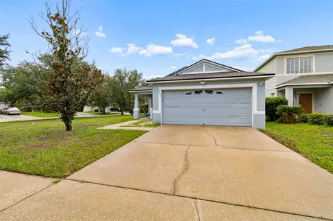 Exterior - 10731 Navigation Dr, Riverview, FL 33579 photo 9 of 14