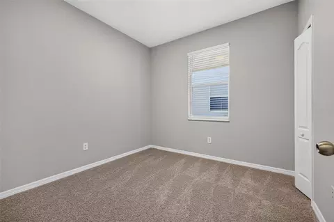 Bedroom - 14013 Hollow Leaf Pl, Riverview, FL 33579 photo 4 of 4