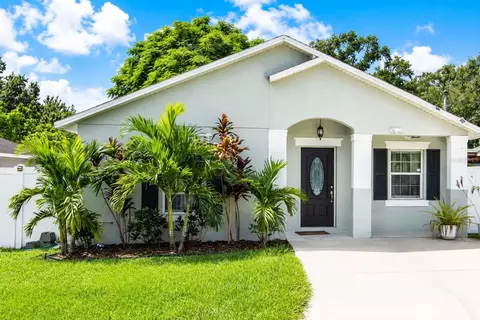 811 Hoffman Blvd, Tampa, FL 33612