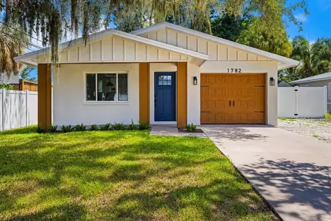 1782 Mississippi Ave NE, Saint Petersburg, FL 33703