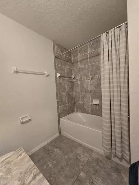 Bath - 9553 Tocobaga Pl, Riverview, FL 33578 photo 4 of 4