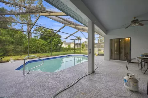Exterior - 12018 Villa Rd, Spring Hill, FL 34609 photo 10 of 15
