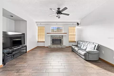 Living - 12018 Villa Rd, Spring Hill, FL 34609 photo 4 of 7