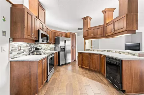 Kitchen - 12018 Villa Rd, Spring Hill, FL 34609 photo 1 of 4