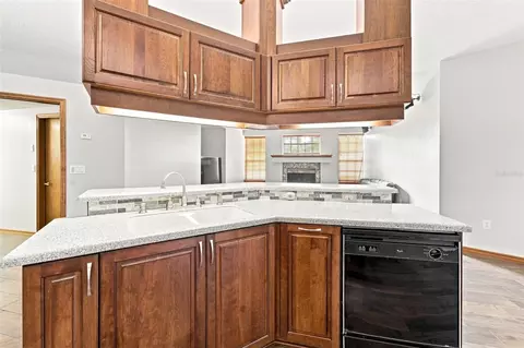 Kitchen - 12018 Villa Rd, Spring Hill, FL 34609 photo 3 of 4