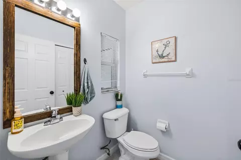 Bath - 6105 Olivedale Dr, Riverview, FL 33578 photo 1 of 3