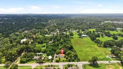 View/Area - 403 S Parsons Ave, Seffner, FL 33584 photo 10 of 13