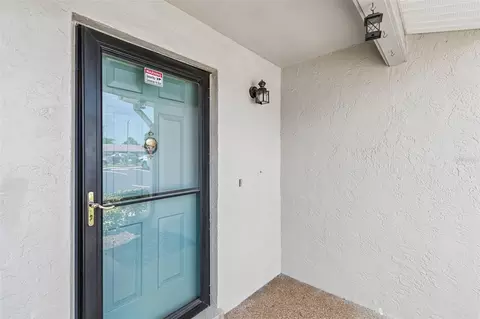 Entry Way - 2131 Ridge Rd S #99, Largo, FL 33778 photo 1 of 7