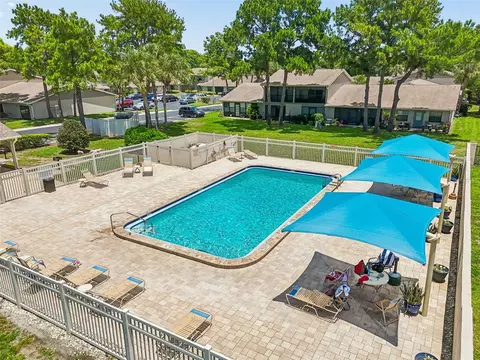 Exterior - 2131 Ridge Rd S #99, Largo, FL 33778 photo 4 of 6