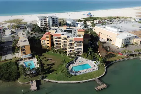10315 Gulf Blvd #409, Treasure Island, FL 33706