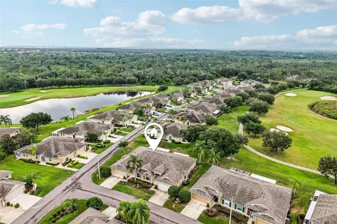 2008 Grantham Greens Dr, Sun City Center, FL 33573