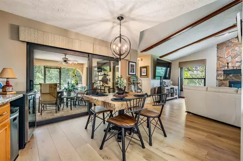 Dining - 13203 Spindlewyck Cv, Riverview, FL 33569 photo 4 of 4
