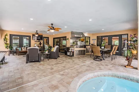 Other - 13203 Spindlewyck Cv, Riverview, FL 33569 photo 10 of 14