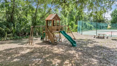 Exterior - 13203 Spindlewyck Cv, Riverview, FL 33569 photo 17 of 17