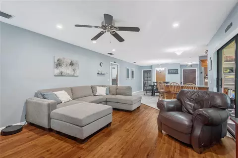 Living - 8513 Dee Cir, Riverview, FL 33569 photo 3 of 3
