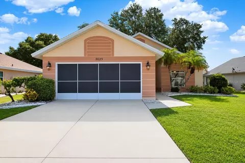 2023 Prestancia Ln, Sun City Center, FL 33573