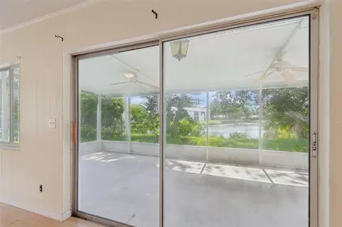 Exterior - 11435 Oval Dr E, Largo, FL 33774 photo 3 of 13