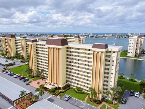 4575 Cove Cir #506, Saint Petersburg, FL 33708