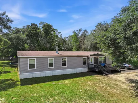 6839 Lumberton Rd, Zephyrhills, FL 33540