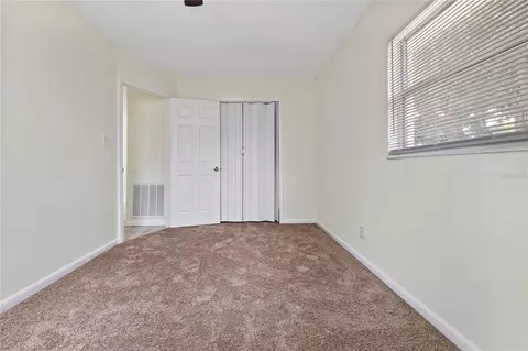 Bedroom - 5225 Peach Ave, Seffner, FL 33584 photo 3 of 7