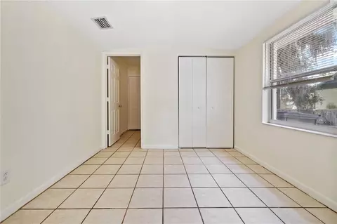 Bedroom - 5225 Peach Ave, Seffner, FL 33584 photo 7 of 7