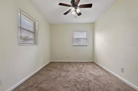 Bedroom - 5225 Peach Ave, Seffner, FL 33584 photo 5 of 7
