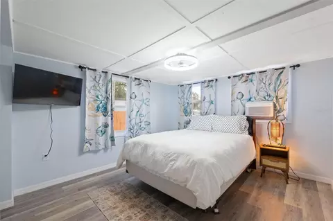 Bedroom - 5527 Darlene St, Weeki Wachee, FL 34607 photo 4 of 7