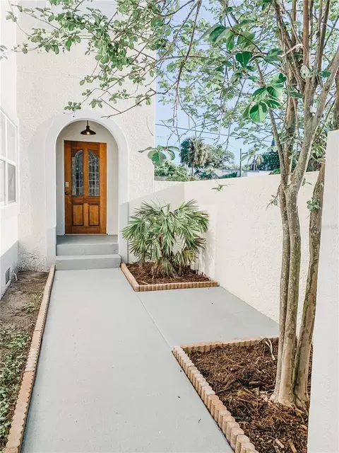 1619 9th Ave N, Saint Petersburg, FL 33713