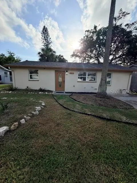 7317 Oelsner St, New Port Richey, FL 34652