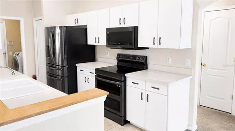 Kitchen - 12021 68th St, Largo, FL 33773 photo 2 of 2