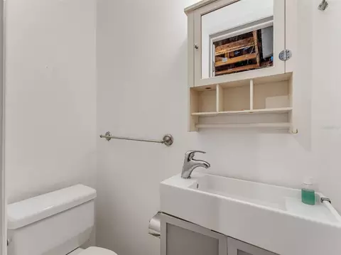 Bath - 2373 Forest Dr, Clearwater, FL 33763 photo 1 of 4