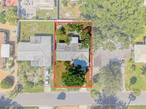 View/Area - 2373 Forest Dr, Clearwater, FL 33763 photo 3 of 6